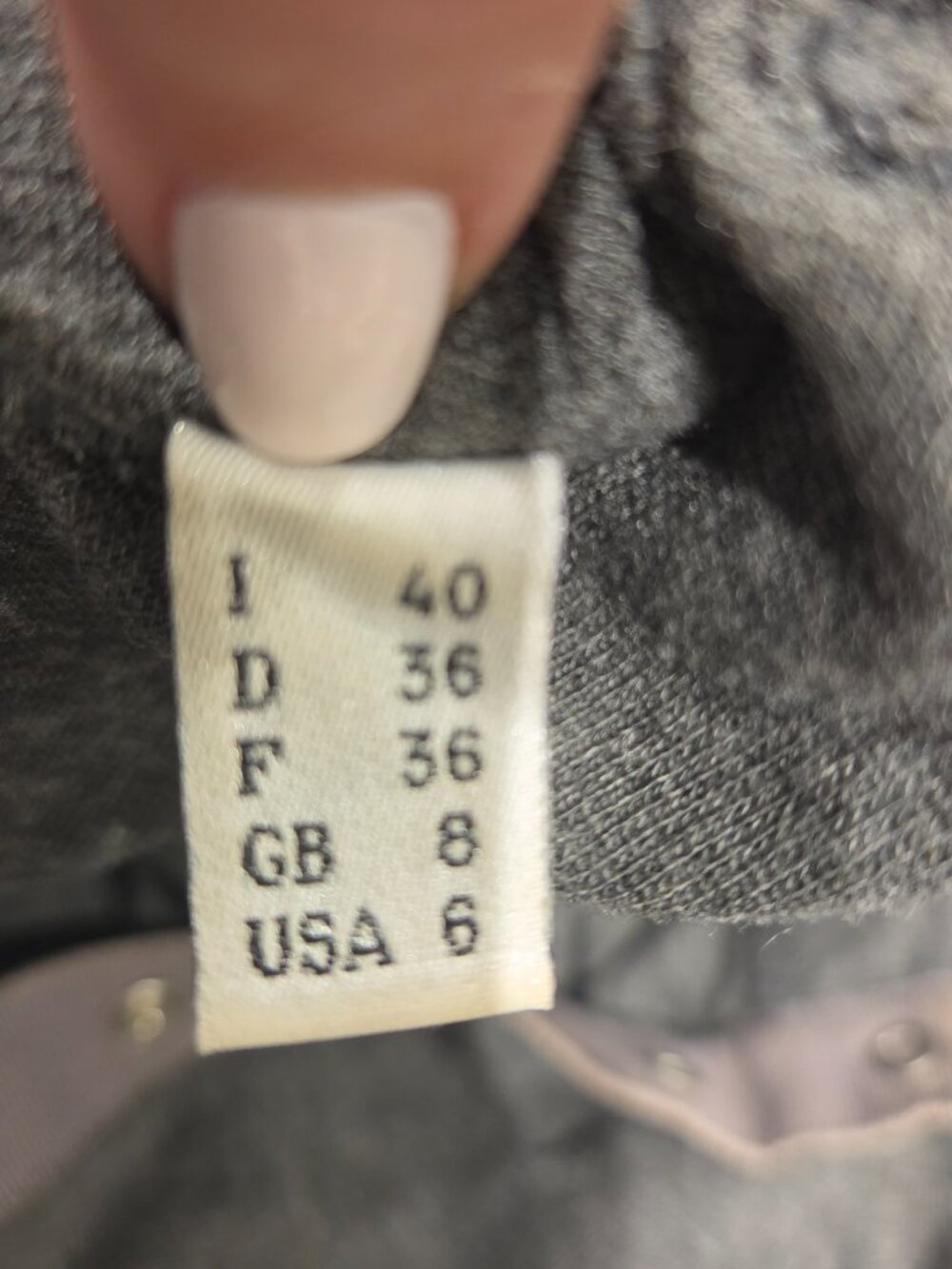 Stunning OZBEK  Gray Long Sleeve Collared Snap Bodysuit Size 6 - Picture 13 of 13